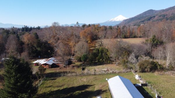 amplia casa en parcela sector la moto villarrica